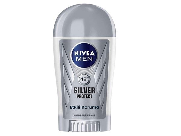 6. Modern ve maskülen kokusuyla terlemeye karşı 48 saat koruyan formülüyle Nivea Silver Protect Stick Deodorant 15,5 TL!