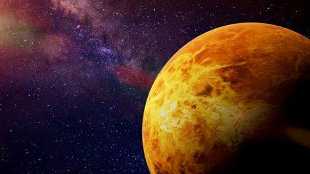 Eğer Venüs gibi Güneş Sistemi’nin adeta cehennemi olan bir yerde yaşam nefes alabilmişse, istisnasız evrenin her yerinde yaşam olabilir.