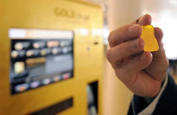 13. "Dubai'de diğer ülkelerde bulunan para ATM'leri gibi külçe altın ATM'leri bulunuyor."