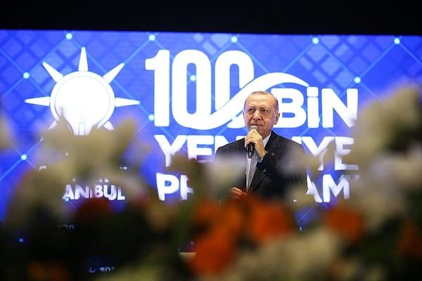 Geçtiğimiz günlerde yapılan '100 Bin Yeni Üye' etkinliğinde konuşan Erdoğan, AKP'nin 10 buçuk milyonu aşkın üyesi olduğunu söylemişti.