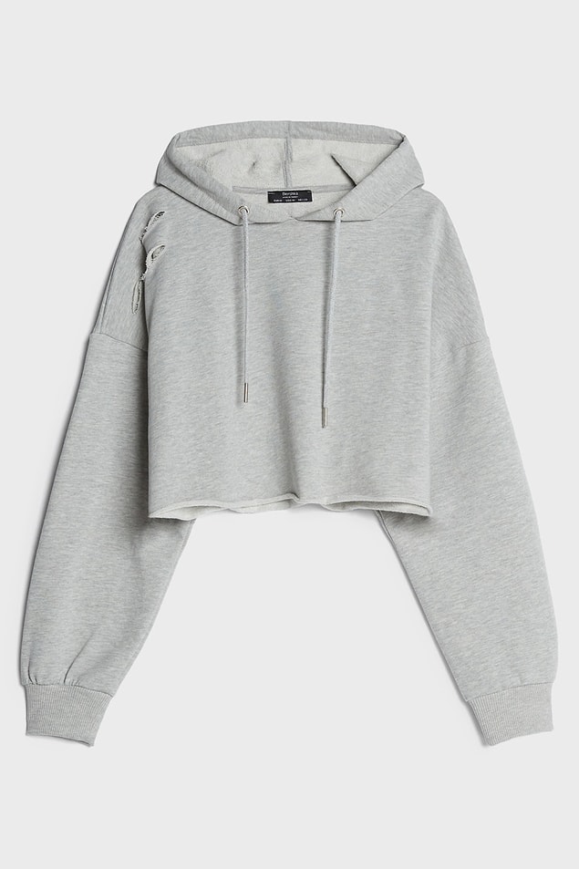 10. Bershka gri crop sweatshirt'ün fiyatı 149 TL!