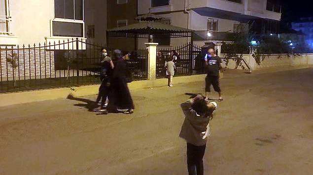Deprem, Adana ve Aksaray'da da hissedildi.