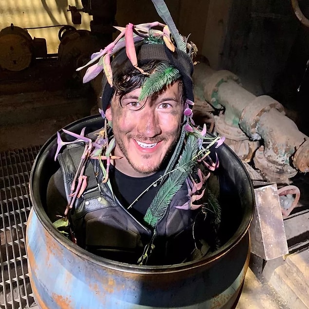4. Mark Edward Fischbach