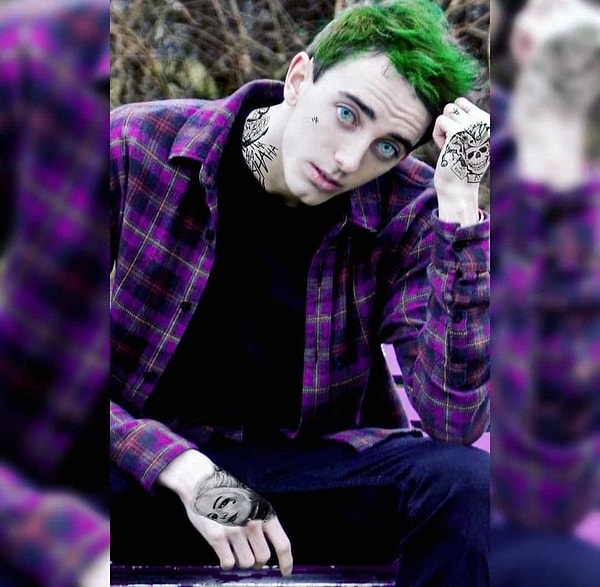15. «Он утверждает, что является одним из лучших косплееров Джокера, у него более 1 тысячи подписчиков в Инстаграме. Эти татуировки… Я просто не могу»