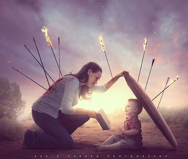 Две важнейшие роли матери