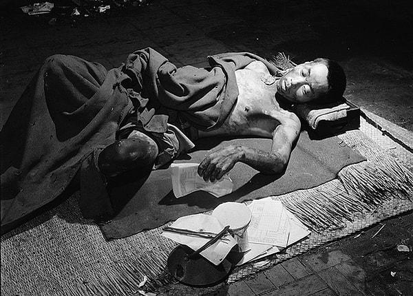 13. Hiroşima'ya atılan atom bombasının ardından orada yaşayan Michihiko Hachiya.