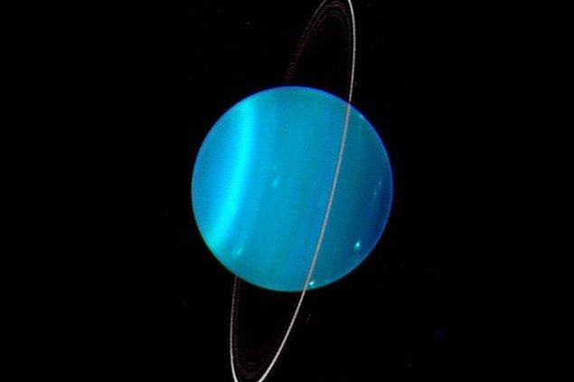 5. Galileo Galilei ve birçok gökbilimcinin, yıldız kataloğu yaptığı sırada Uranüs'ü yıldız olarak katalogladıkları çok sonradan açığa çıkmıştı.