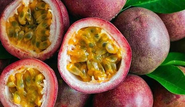 400 çeşidi bulunan Çarkıfelek meyvesinin çoğunlukla Kolombiya, Brezilya, Arjantin gibi tropik iklim bölgesinde olan ülkelerde yetiştiriciliği yaygındır.