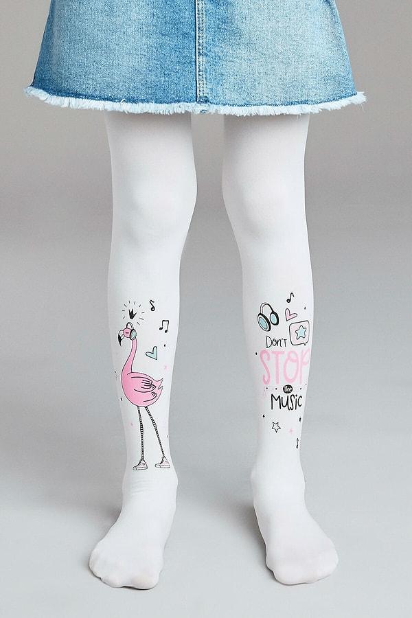 17. Flamingo sevenler buraya! Hele bir de 'müziksiz asla' diyenlerdenseniz bu çorap sizin için biçilmiş kaftan demektir.