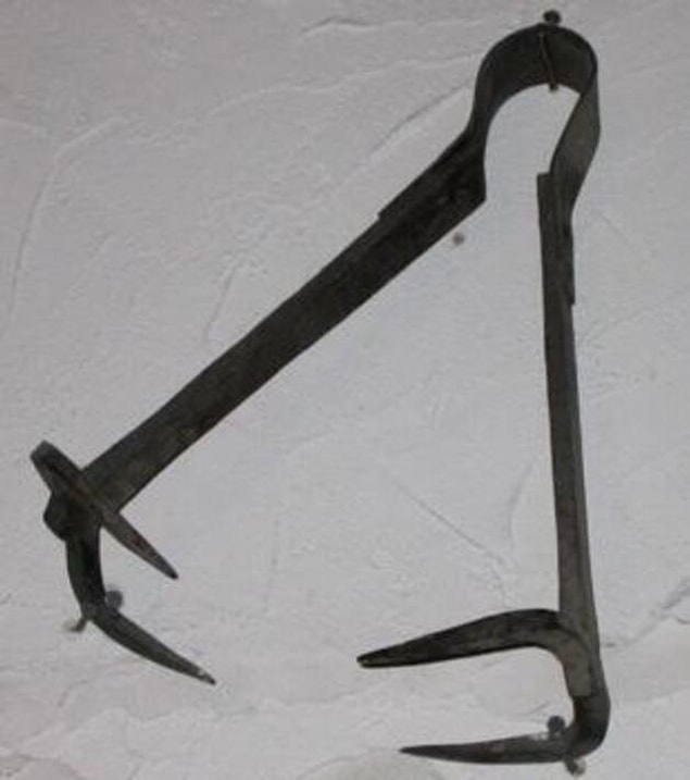 4. Göğüs Koparıcı