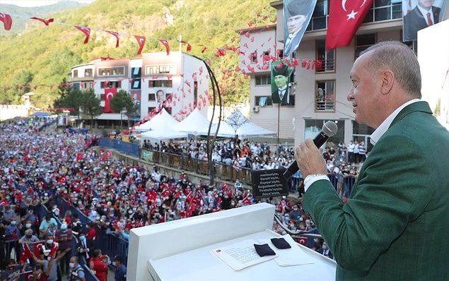 Benzer görüntüler daha önce Giresun’da da ortaya çıkmıştı.