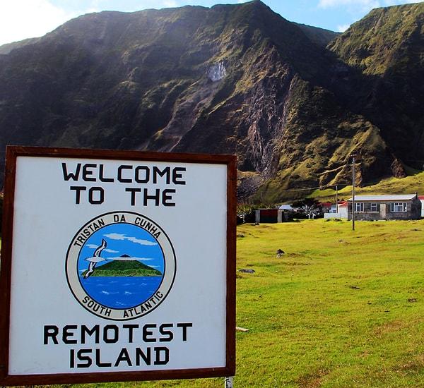 Tristan da Cunha, 2015 yılından beri 300 kişilik nüfusunu koruyor.