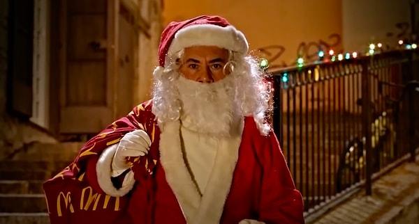 17. "Babbo Natale non Viene da Nord" (2015)
