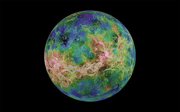 Venüs mevsimsiz bir gezegendir.