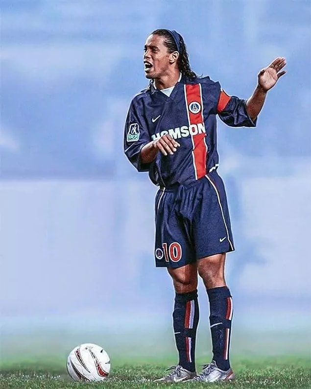 9. Ronaldinho
