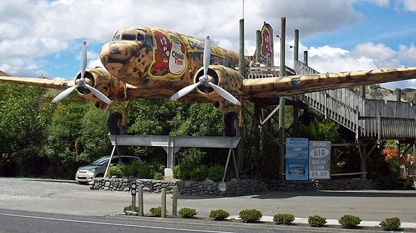 Некоторые же используют этот не очень практичный кампус в качестве комнаты для хобби.