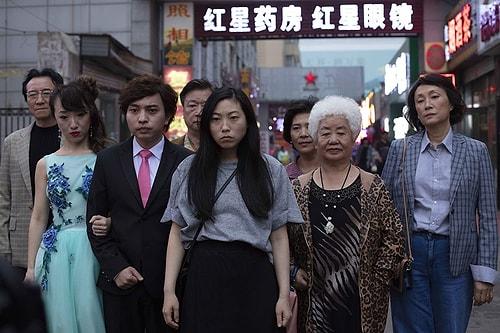 Yönetmen Lulu Wang'ın Ödüllere Doymayan ve İzleyenlerin İçini Isıtan Nefis Filmi: The Farewell