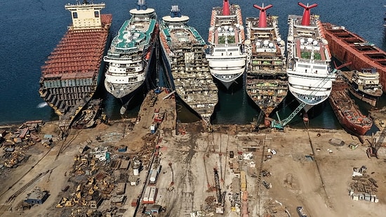 Pandemi Nedeniyle Cruise Gemi Endüstrisindeki Milyon Dolarlık Gemiler Hurdaya Çıkıyor