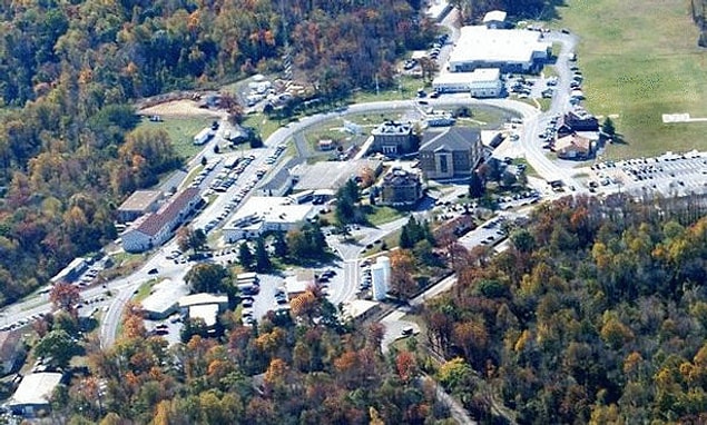 9. Mount Weather - Virginia, ABD