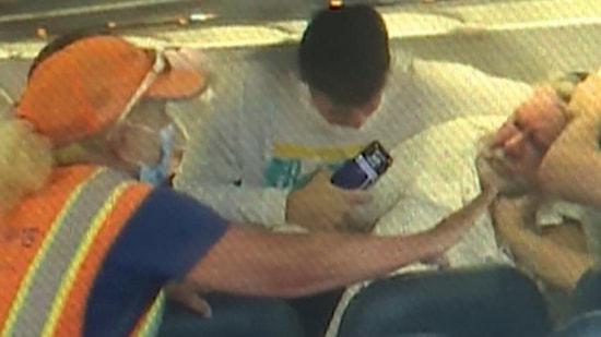 Uçağı Birbirine Katan Maske Kavgası: Maske Takmayan Yolcu Uçaktan İndirilip Soruşturma Başlatıldı