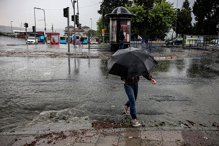 Meteoroloji Uyardı: Marmara, Serin ve Yağışlı Havanın Etkisine Giriyor