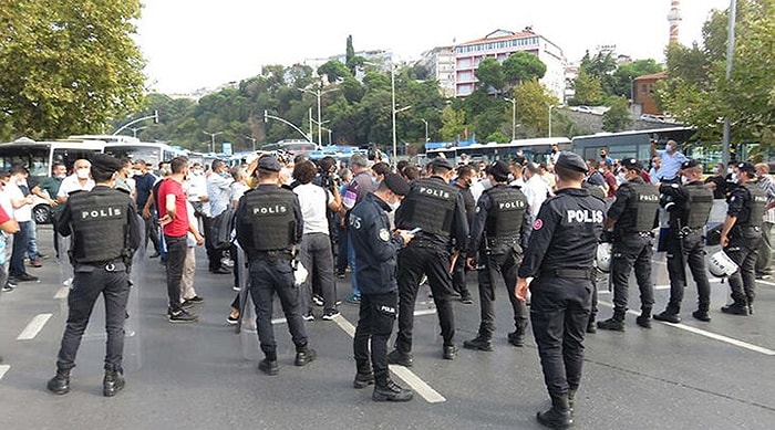 İBB'yi Protesto Etmek İstediler: İstanbul'da Minibüsçülerin Eyleminde Gerginlik