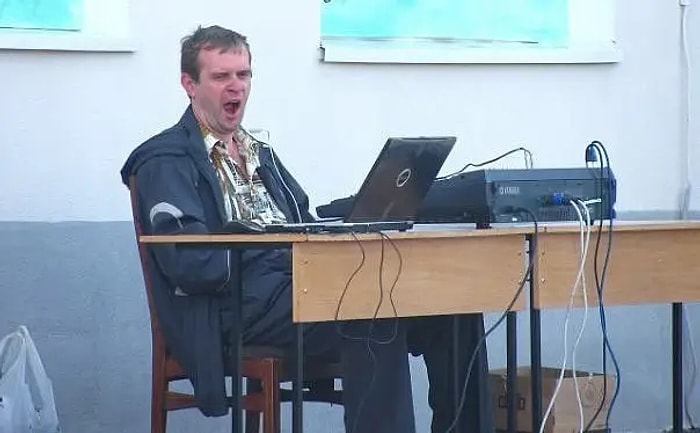 Как проходят деревенские дискотеки на просторах нашей страны?