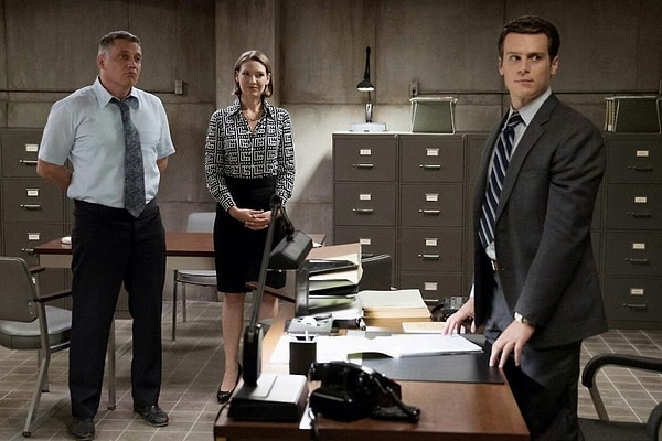 7. Охотник за разумом (2017-2019)