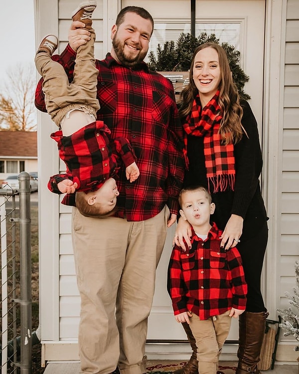 10. «Отец не скажет, что любит тебя, он покажет это делом»