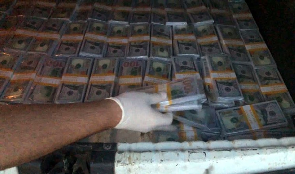 4 Kişi Gözaltında: Mersin'de Sahte 1 Milyon 800 Bin Dolar Ele Geçirildi