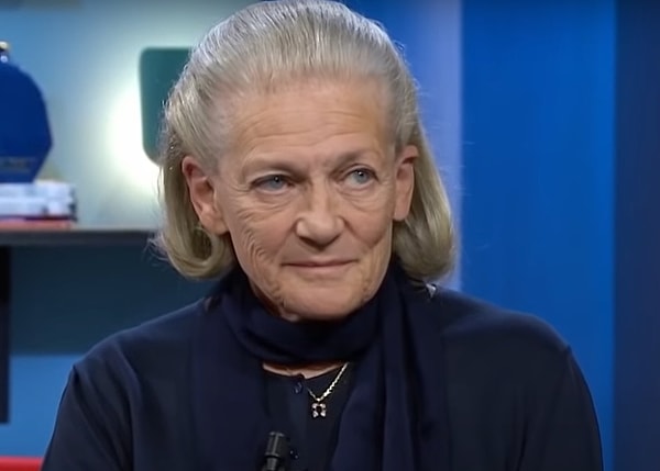 1. Elisabeth Badinter: