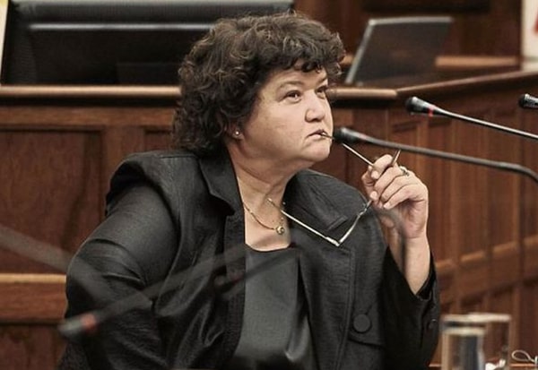 12. Lynne Brown