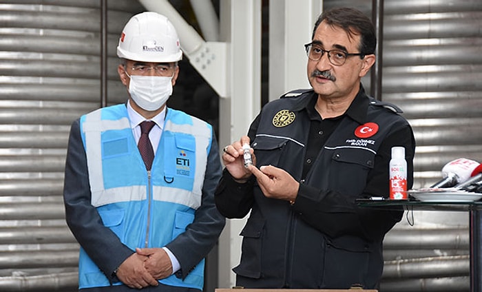 Bakan Dönmez: Yerli Elektrikli Otomobilin Lityum Bataryaları Eskişehir'de Üretilecek