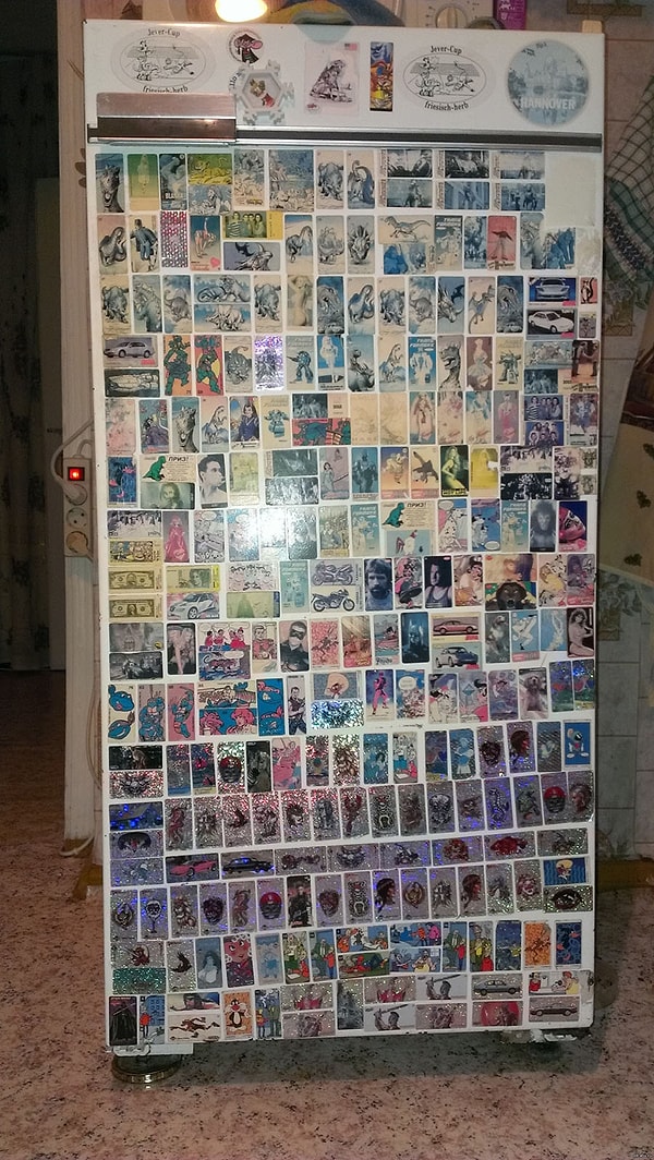 1. Редкий ребенок не собирал коллекцию вкладышей из жвачек