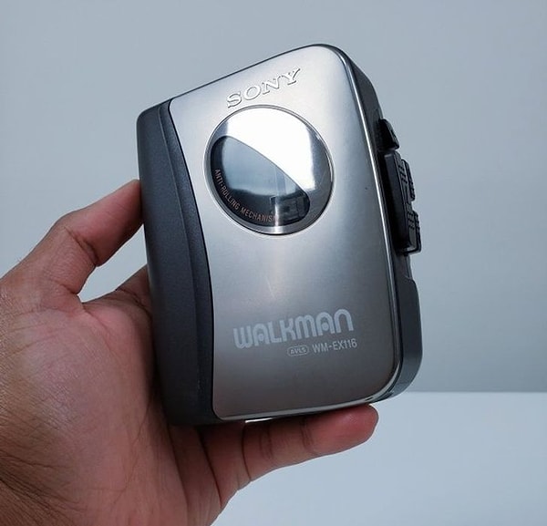 3. Нынешней молодежи не понять, почему об этой штуковине все мечтали...