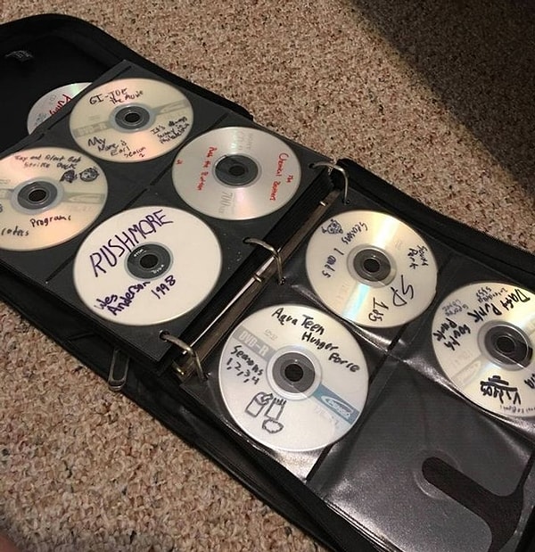 15. Облако? Раньше это было ни что иное, как именно то, что находится на небе, а все нужные данные мы хранили на дисках! А не в каких-то там облаках :)