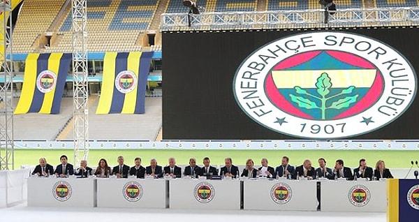 Fenerbahçe'nin toplam borcu yaklaşık 5,2 milyar liraya yükselmiş durumda. Kulübün 8 sezon önceki toplam borcu 568 milyon liraydı.