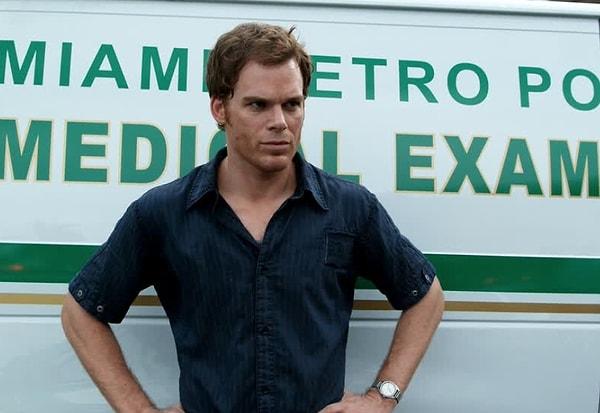 10. 'Dexter' - 1.Sezon/ 1.Bölüm: