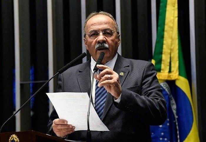 İç Çamaşırında Parayla Yakalanan Brezilyalı Senatör Görevinden Azledildi