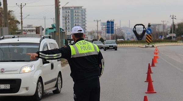 Olay, 2 ay önce İnegöl ilçesinde meydana geldi. Trafikte seyir halindeki Mustafa Diricanlı, polis uygulama noktasında durduruldu.