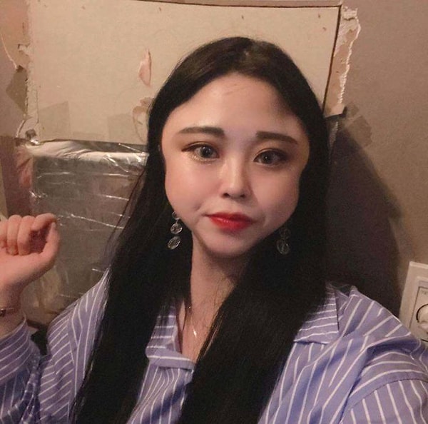 13. Неужели это окончательный вариант ее фотошопа?