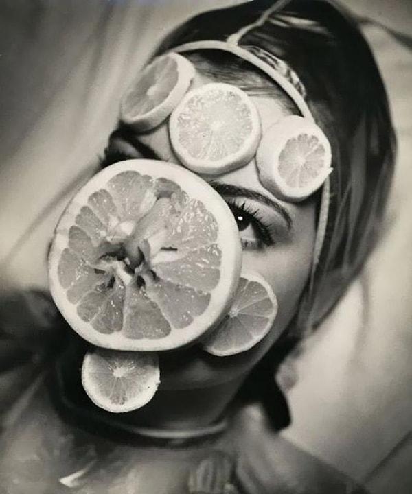 16. Limon maskesi. (1930)