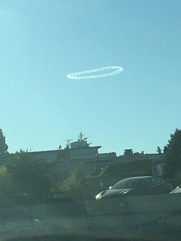 "Bugün çok tuhaf bir bulut gördüm."