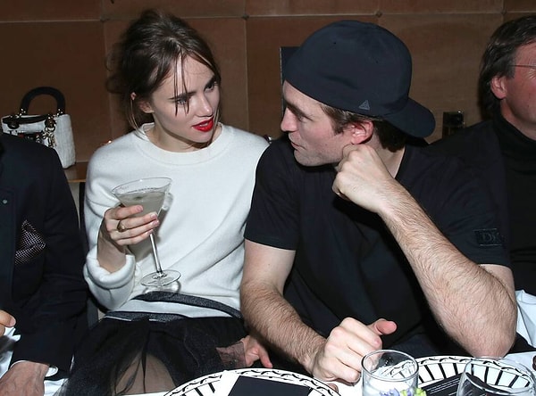 Как сообщает инсайдер, пара обсуждала, что хочет перейти на новый уровень своих отношений, хотя они не торопятся.