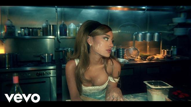 ABD'li Ünlü Şarkıcı Ariana Grande Yeni Video Klibini Yayınladı: Positions