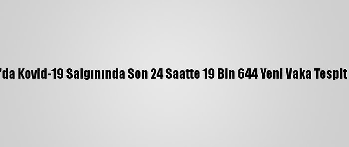 İtalya'da Kovid-19 Salgınında Son 24 Saatte 19 Bin 644 Yeni Vaka Tespit Edildi