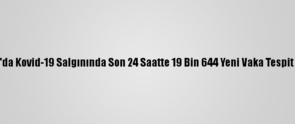 İtalya'da Kovid-19 Salgınında Son 24 Saatte 19 Bin 644 Yeni Vaka Tespit Edildi
