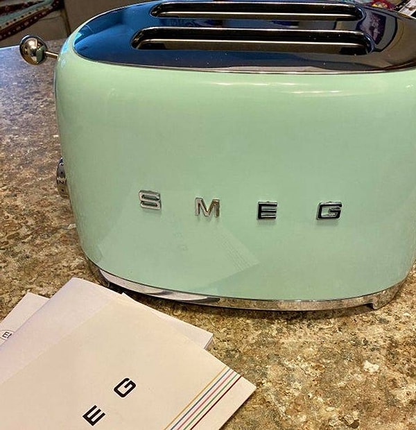 4. Крутой тостер за какие-то 20 баксов на гаражной распродаже.