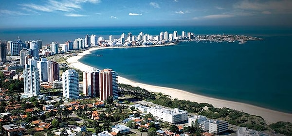 7. Какая страна находится в Южной Америке?