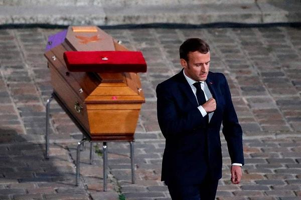 Fransa Cumhurbaşkanı Emmanuel Macron'un yaptığı açıklama ise İslam'ın uluslararası terör kaynağı olduğu yönündeydi.
